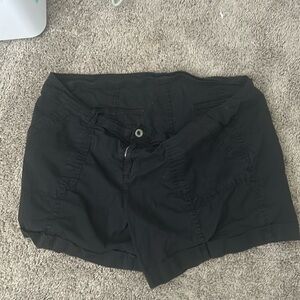 Shorts never worn too large